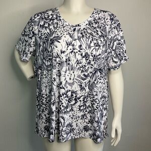 Kim Rogers Perfectly Soft Navy & White Floral Print T-shirt sz 2X